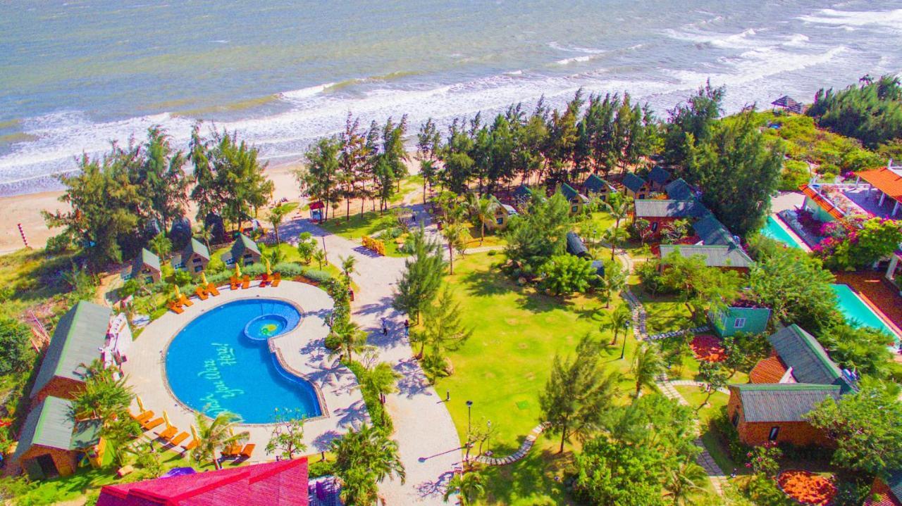 Long Hai Channel Beach Resort Bagian luar foto