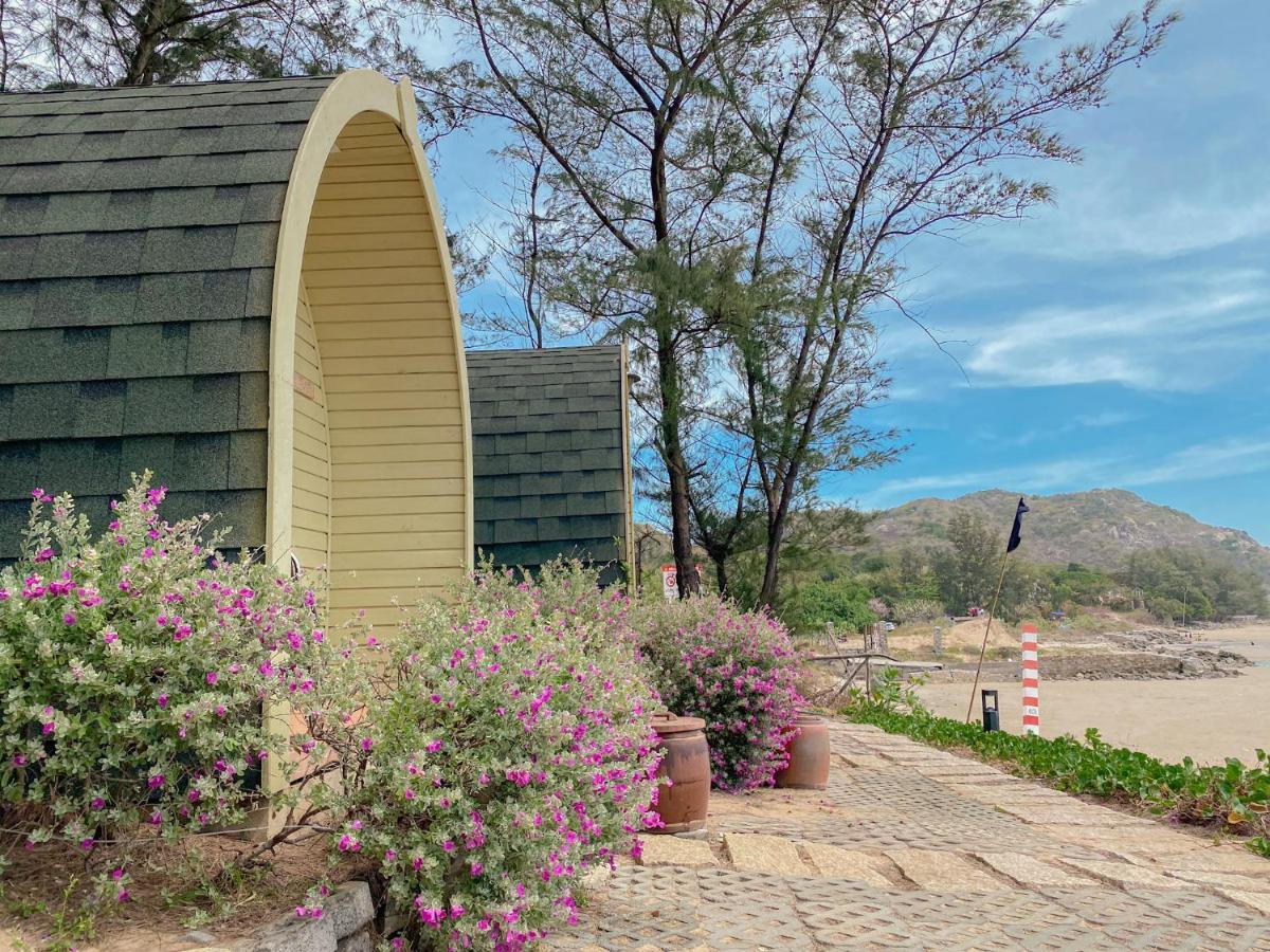 Long Hai Channel Beach Resort Bagian luar foto