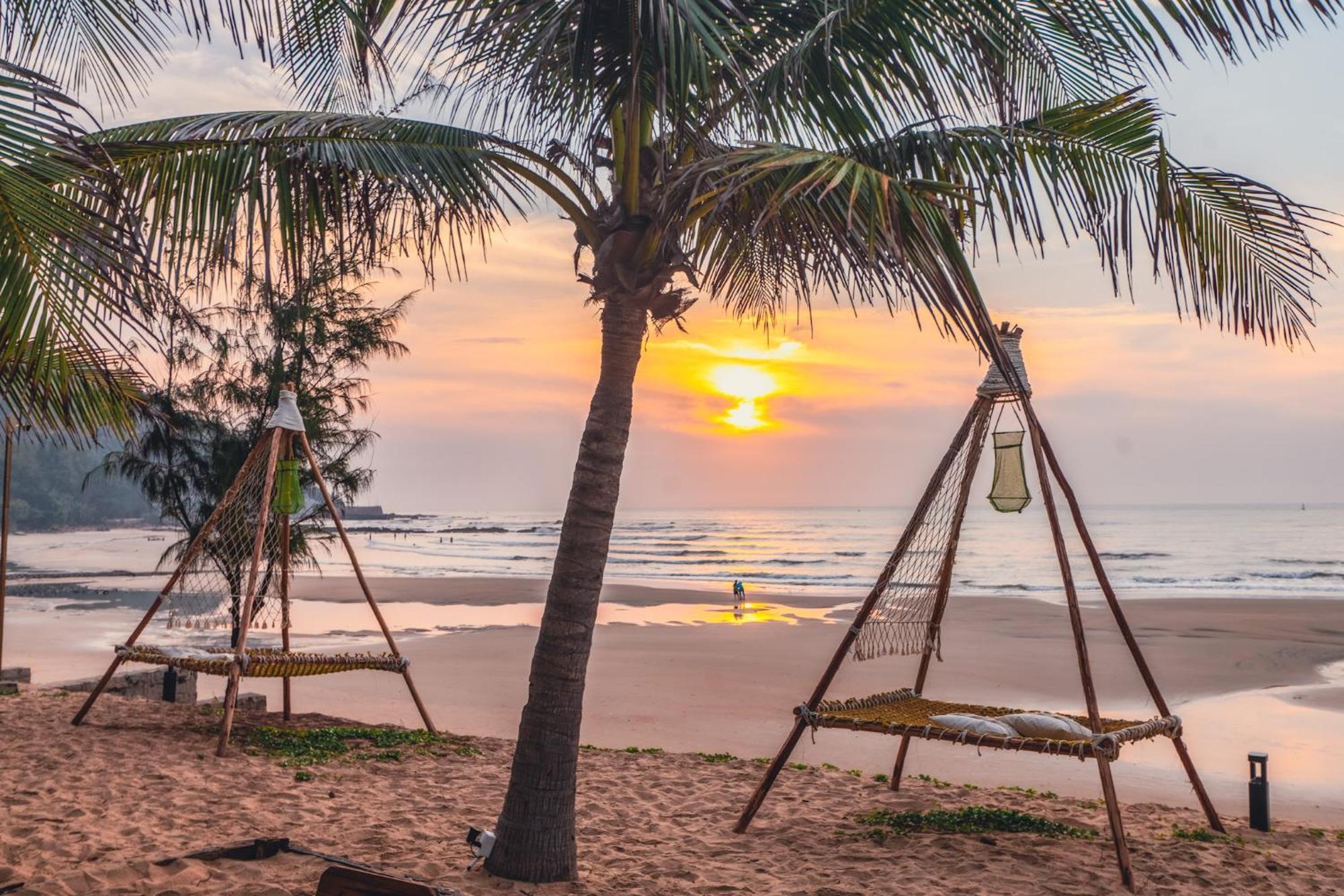 Long Hai Channel Beach Resort Bagian luar foto