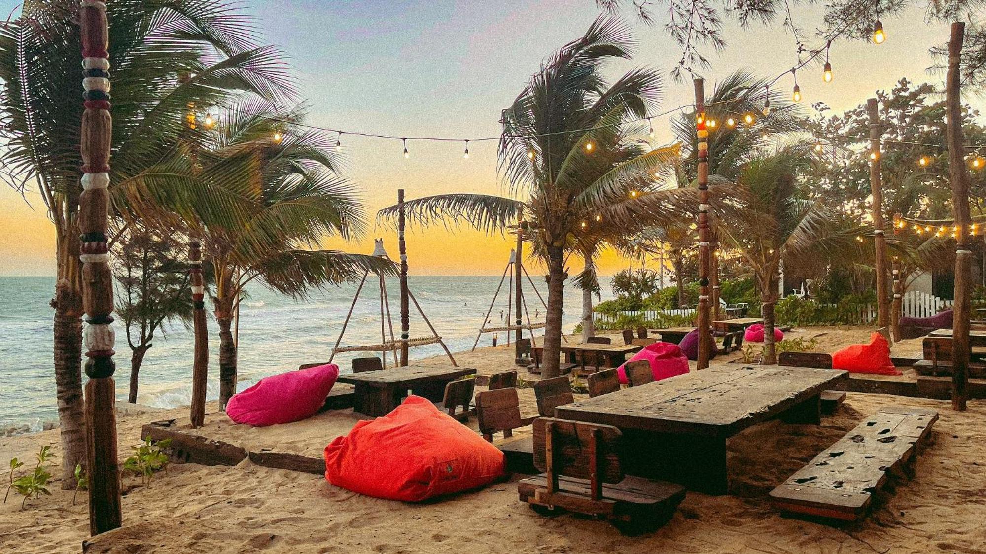 Long Hai Channel Beach Resort Bagian luar foto