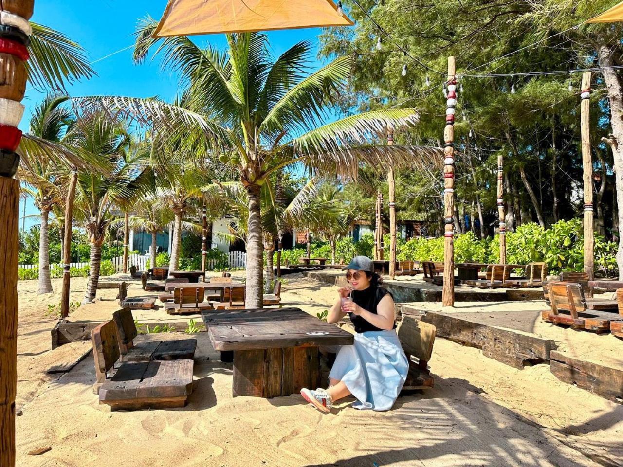 Long Hai Channel Beach Resort Bagian luar foto